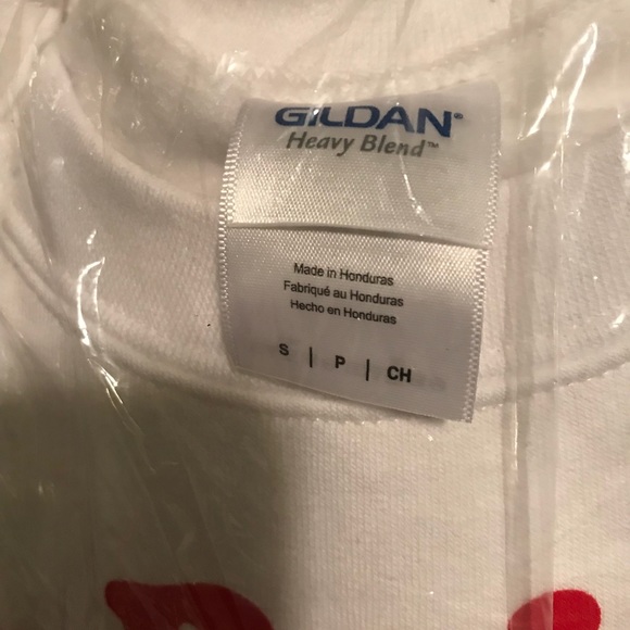 1 LEFT! Gildan Xmas sweatshirt . White. Small. NIB - Picture 3 of 7